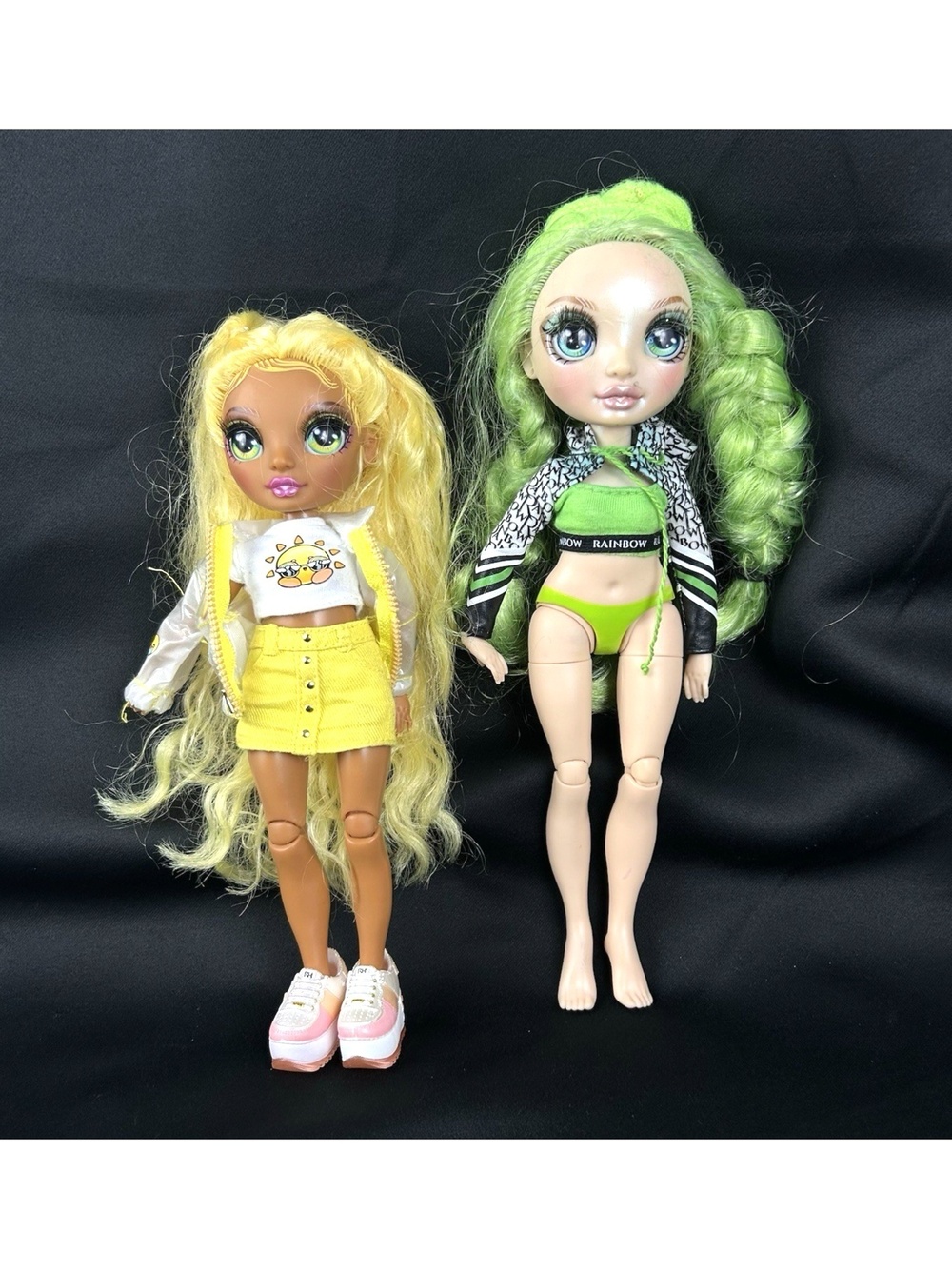 Rainbow High Sunny Madison & Jade Hunter Fashion Dolls Green & Yellow